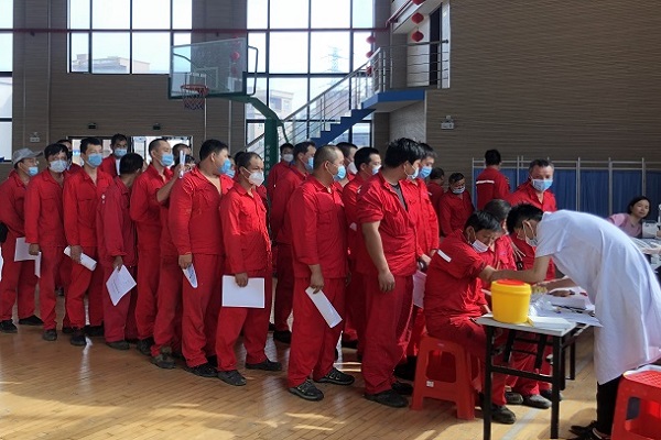 福建鸿山发电公司为承包商撑起“健康保护伞”