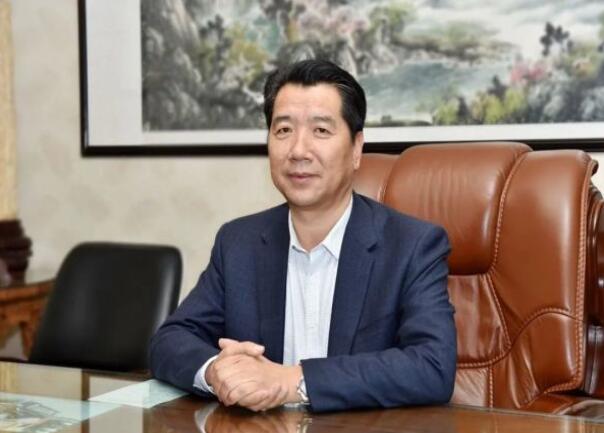 祁连山非法采煤获利百亿 青海隐形首富背景受瞩