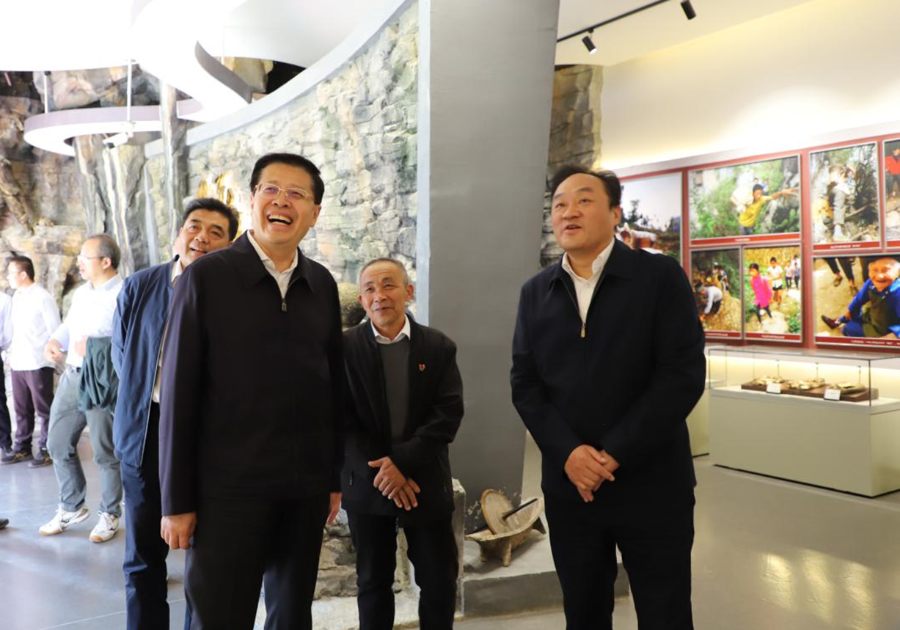 韩君赴重庆市巫山县、奉节县调研三峡集团定点帮扶乡村振兴工作