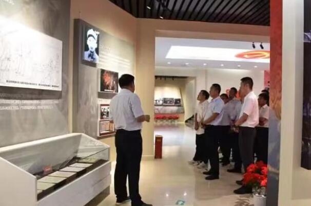 国网冠县供电公司共建支部开展现场党课活动
