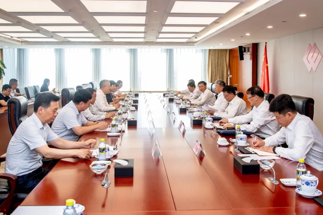 国家能源集团党组书记、董事长刘国跃会见包头市委副书记、市长张锐