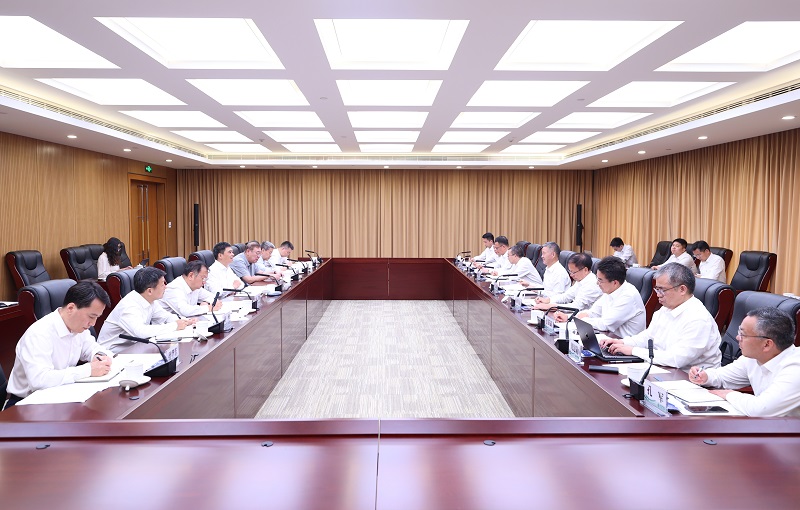 国家电网有限公司总经理庞骁刚与中国中车集团总经理马云双会谈