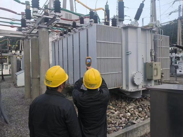 国网栾川县供电公司高效协同应对强对流天气