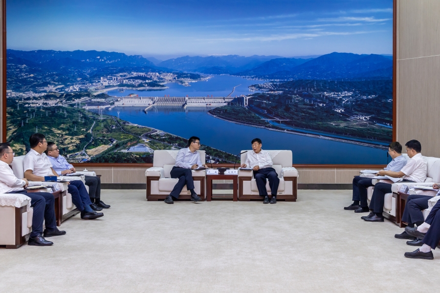 三峡集团与上海电气集团座谈