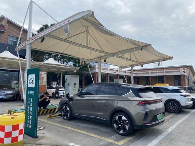 国庆假期河南新能源汽车充电量创历史新高