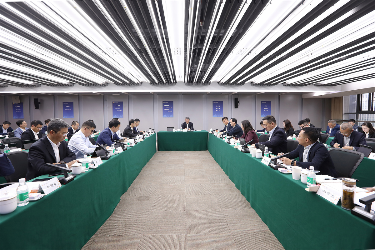 华润集团王崔军总经理一行到华润电力重庆能源调研