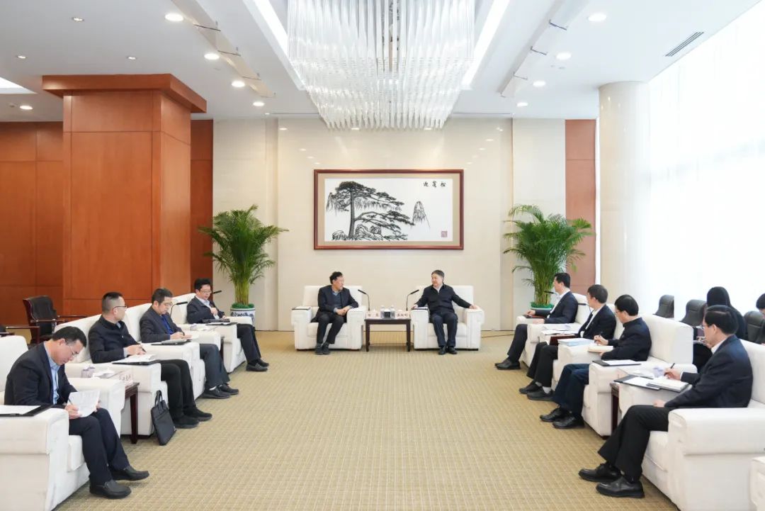 华能集团董事长温枢刚会见中电联常务副理事长杨昆