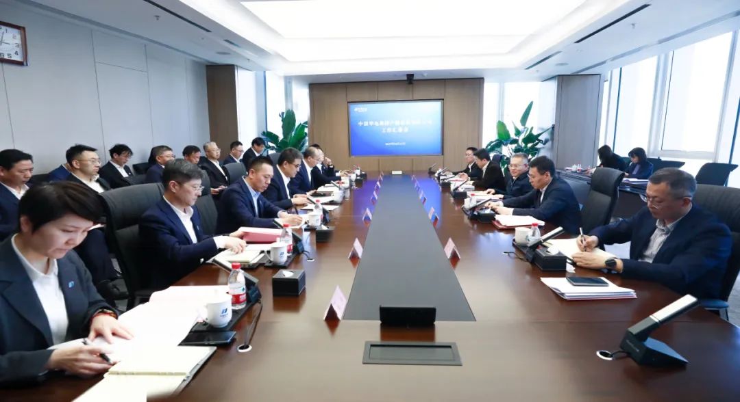 华电集团总经理叶向东到华电产融调研